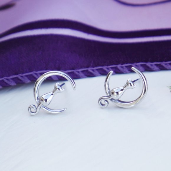 S925 Silver Cat on the Moon Studs - Picture 5 of 5